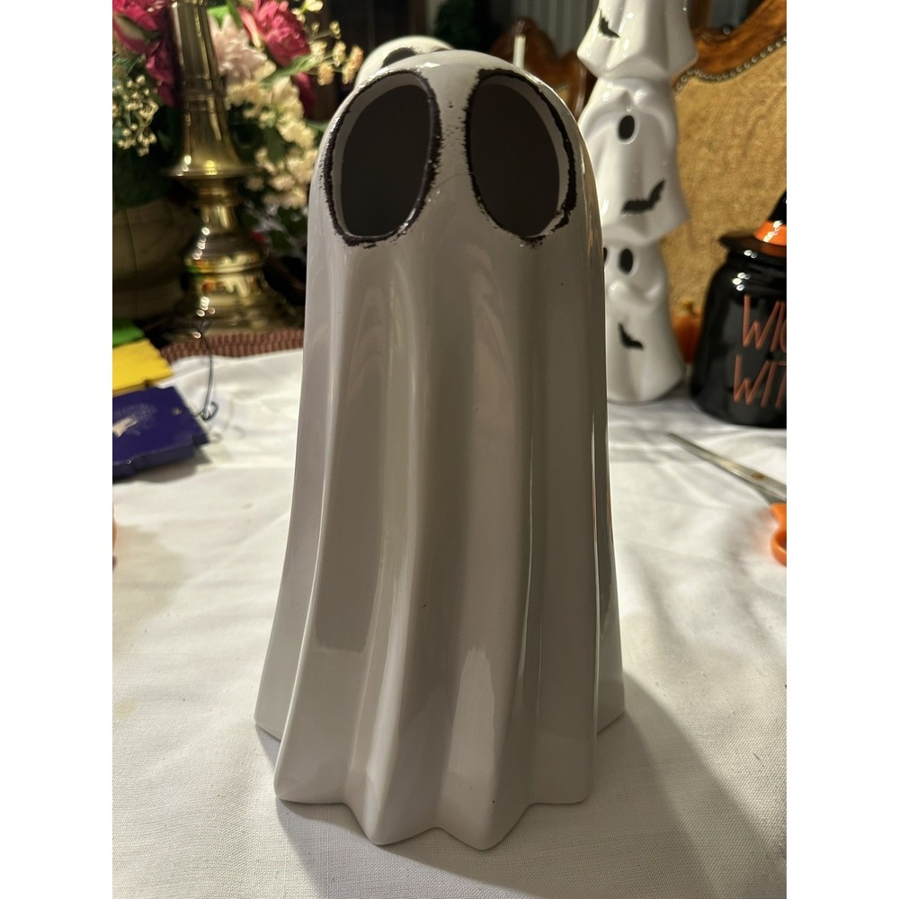 Martha Stewart Ceramic LED Light Up Ghost White Halloween 8 1/2"